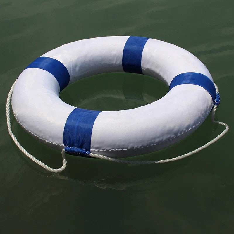 طوق نجاة أبيض وأزرق | White & Blue Lifebuoy Ring